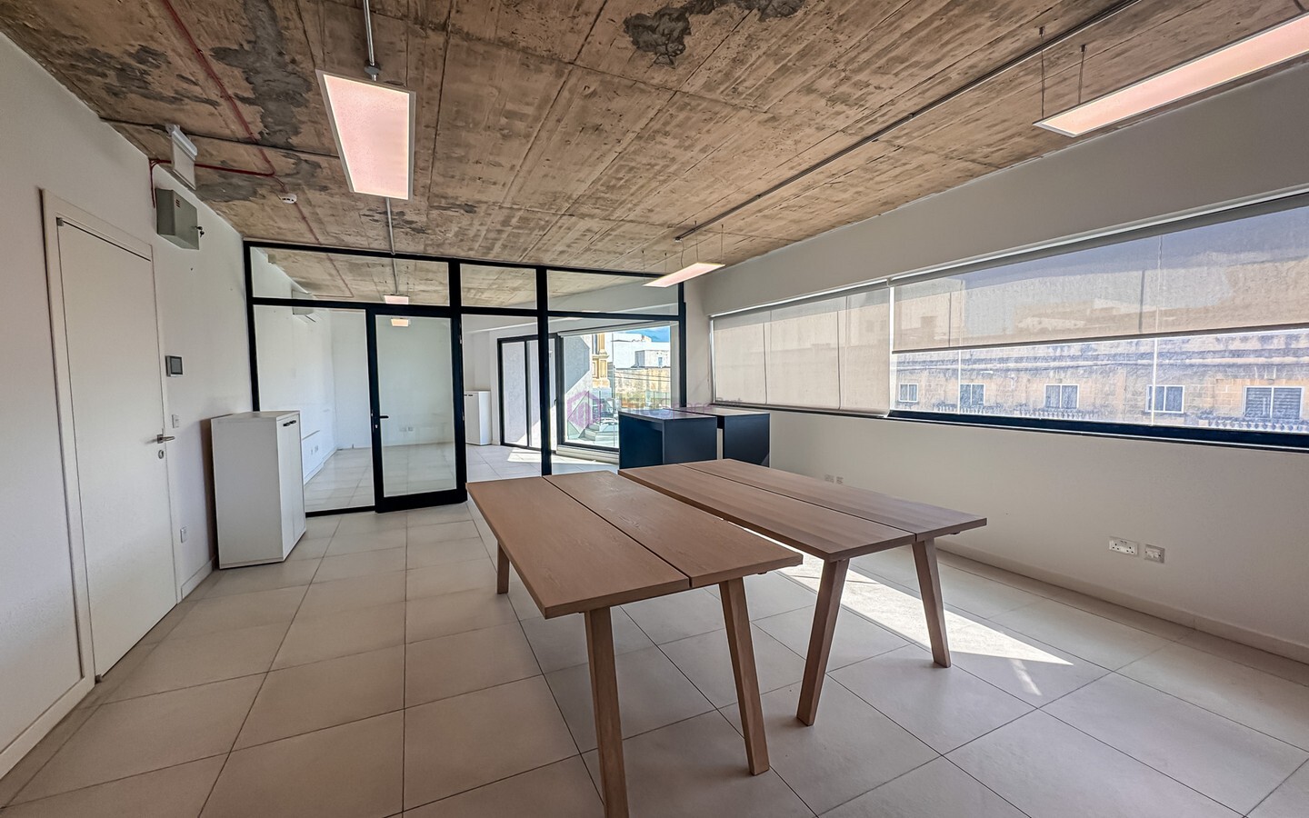 Office for 16 Desks in Central Business District Malta