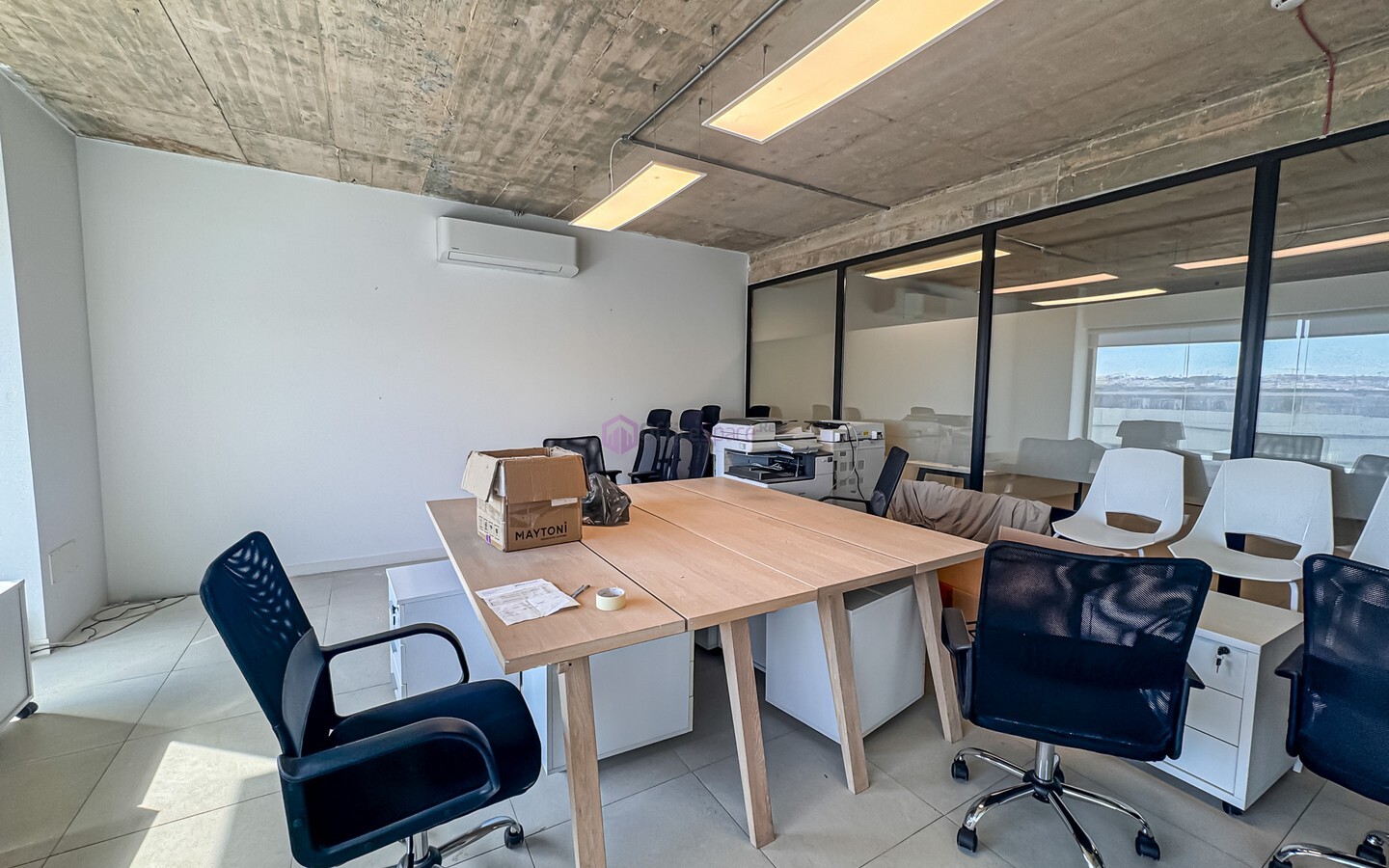 Office for 10 Desks in Malta