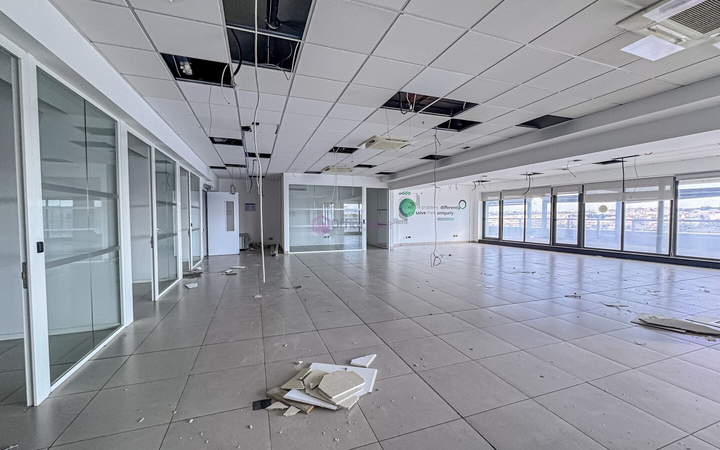 980sqm Penthouse Office to Let in Mrieħel