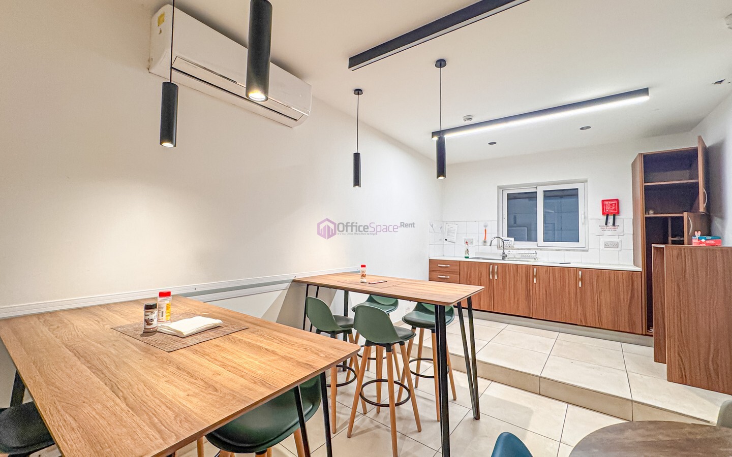 Flagship Office Building To Let in Mosta