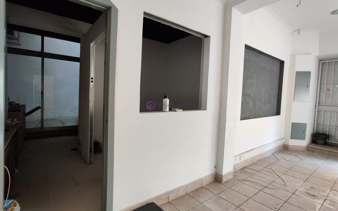 70sqm Commercial to Let Malta