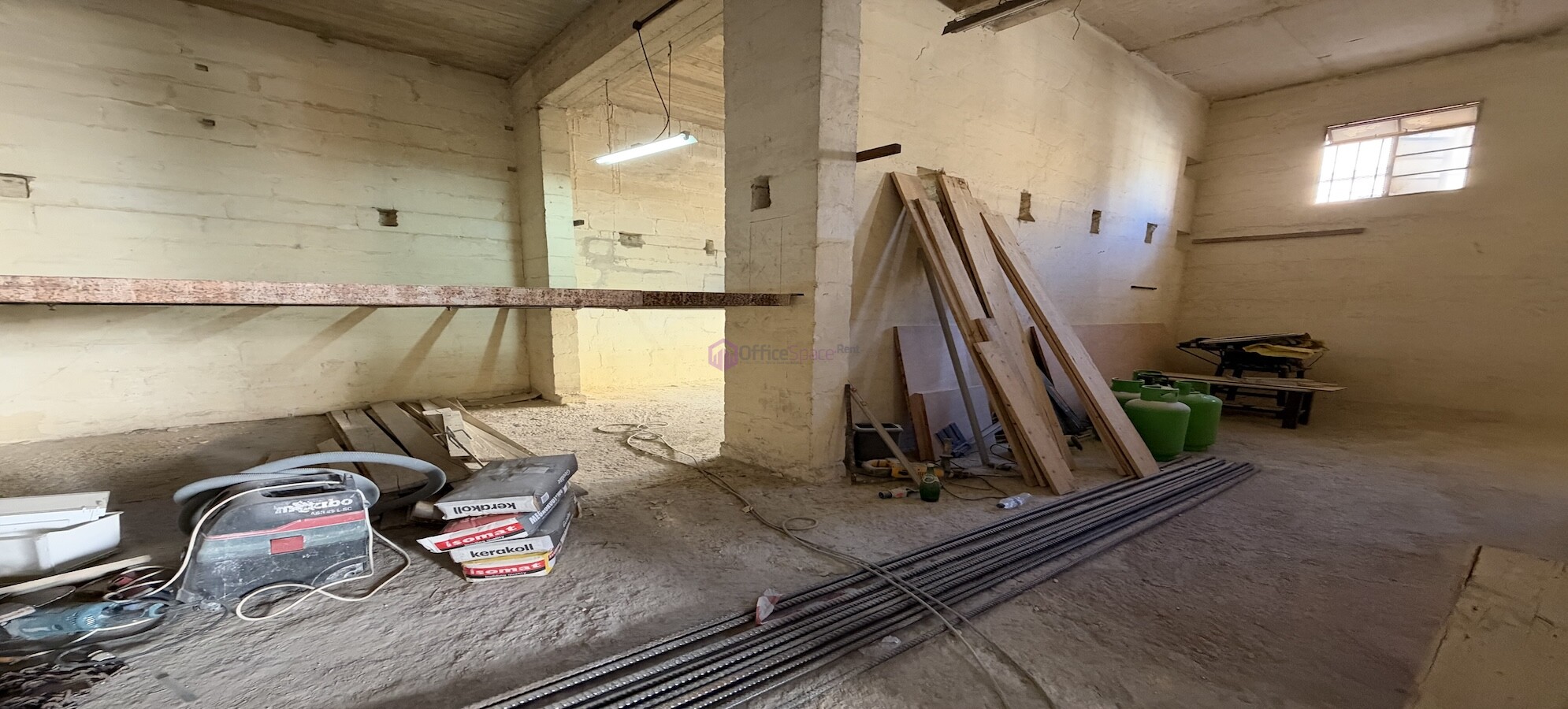 WareHouse To Let Paola