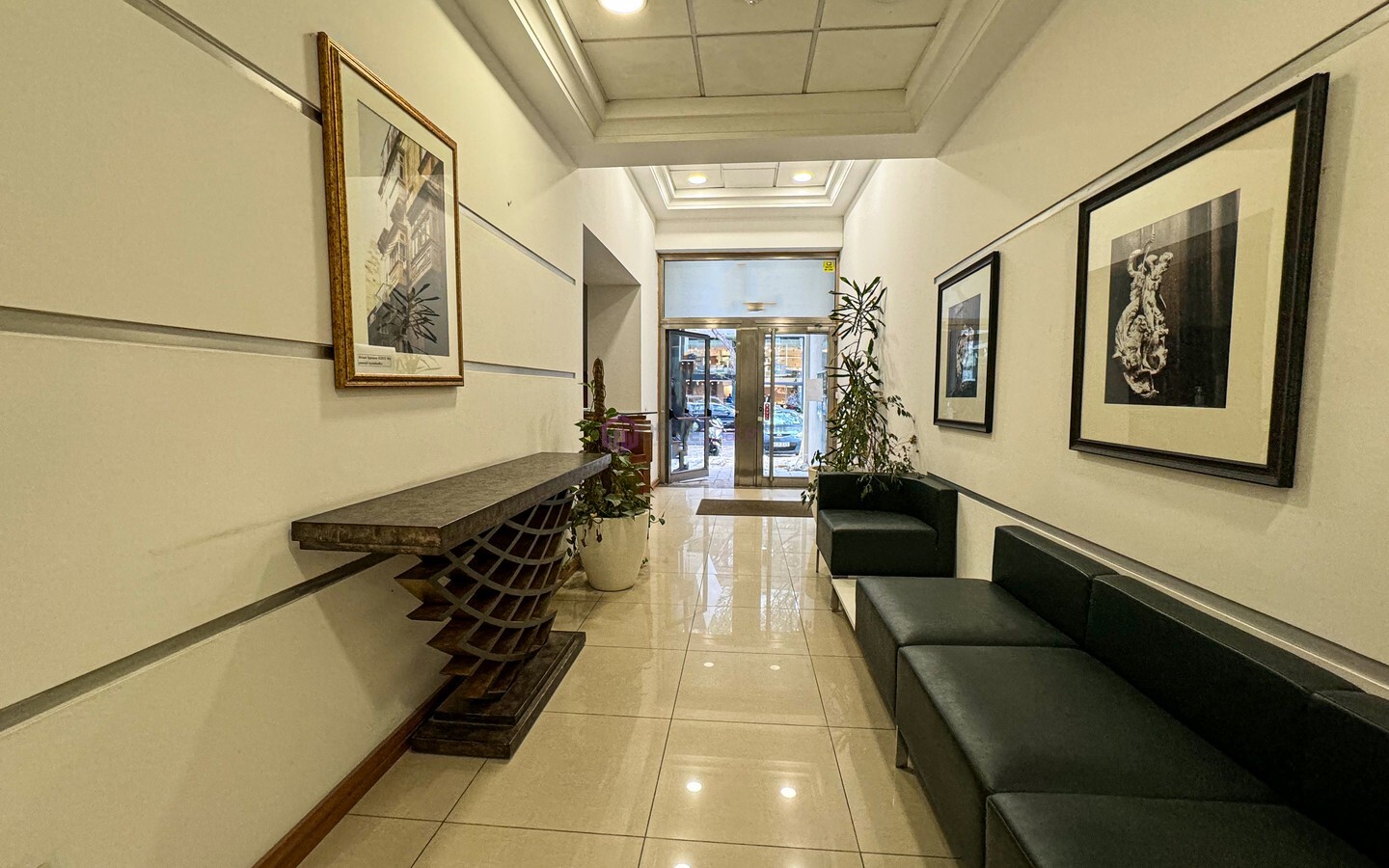 15 Workstations Office in Malta