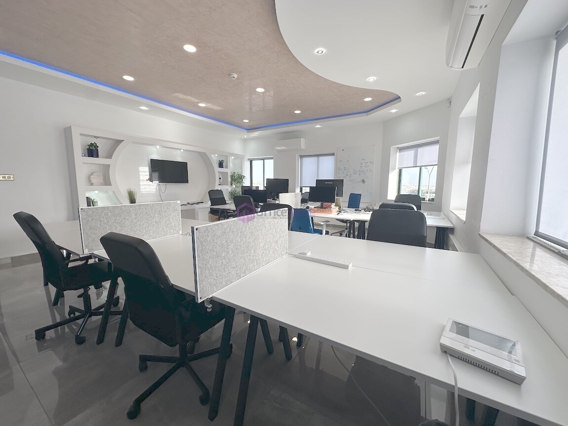5-6 Desk Office For Rent Malta