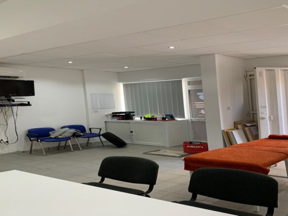 Commercial Space To Rent Iklin