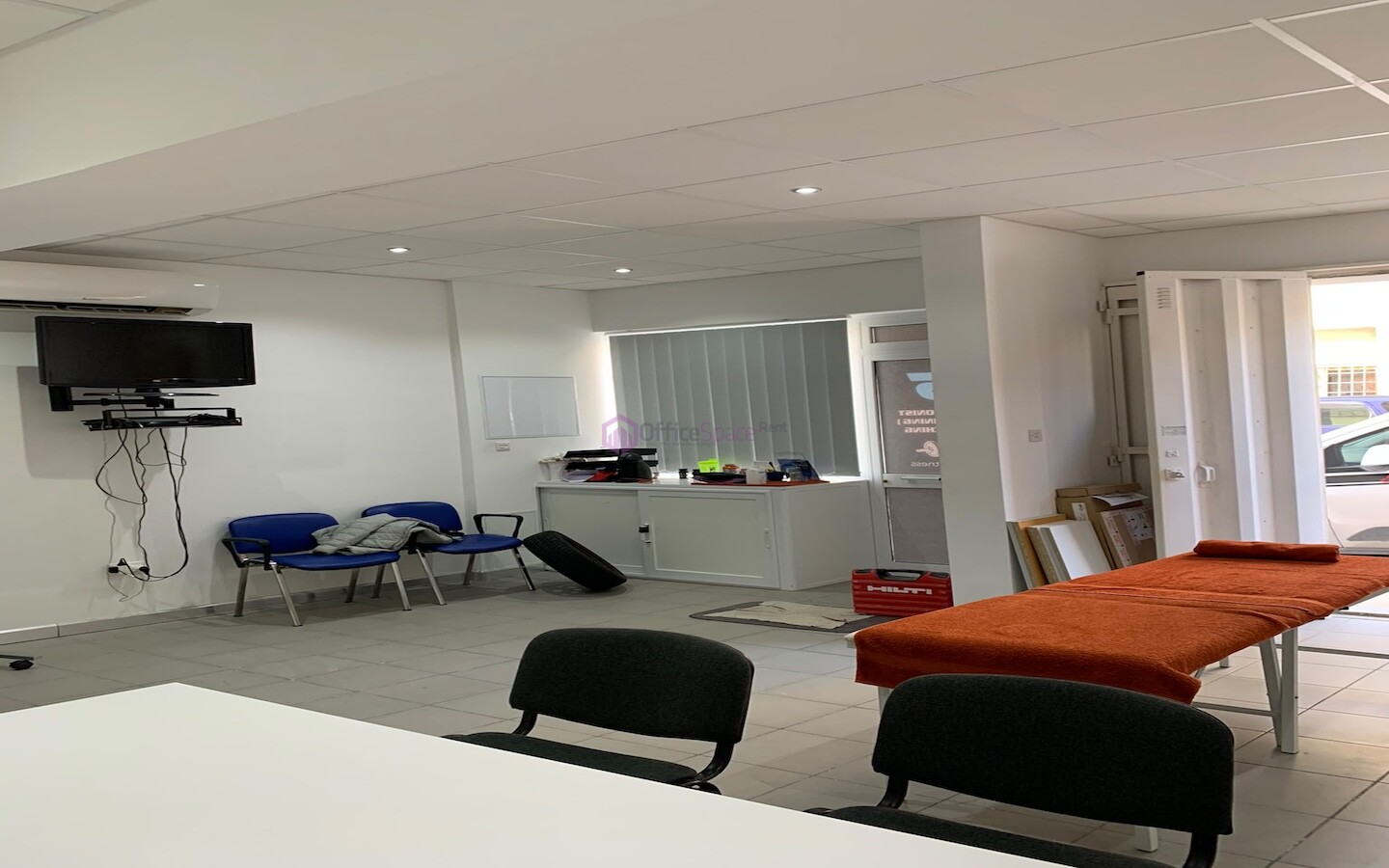 Commercial Space To Rent Iklin Commercial Space To Rent Iklin